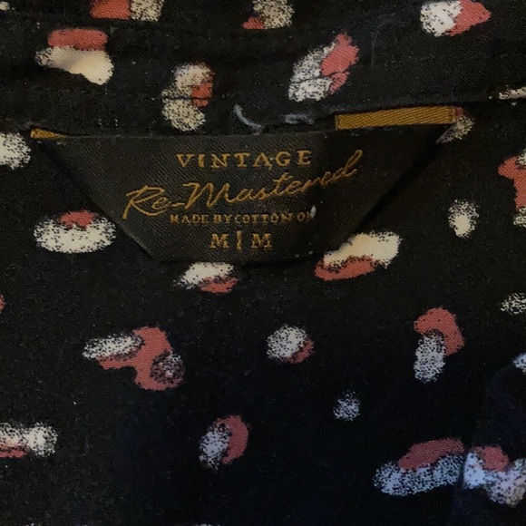 Vintage Re-Mastered Men’s button up shirt - Picture 5 of 6